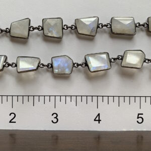Rainbow Moon Stone Free Size BRH Bazel Chain